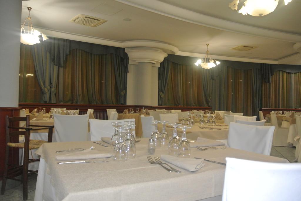 Hotel Stefano a Melito Melito di Napoli Esterno foto